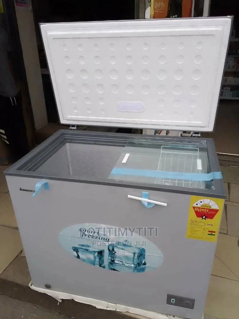 251L Single Door Chest Freezer in Accra Metropolitan Kitchen
