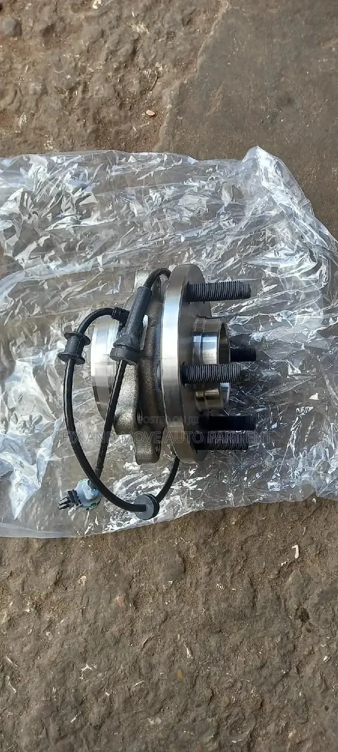 Navara/Pathfinder 2005-14 Brand New WHEEL HUB for Sale
