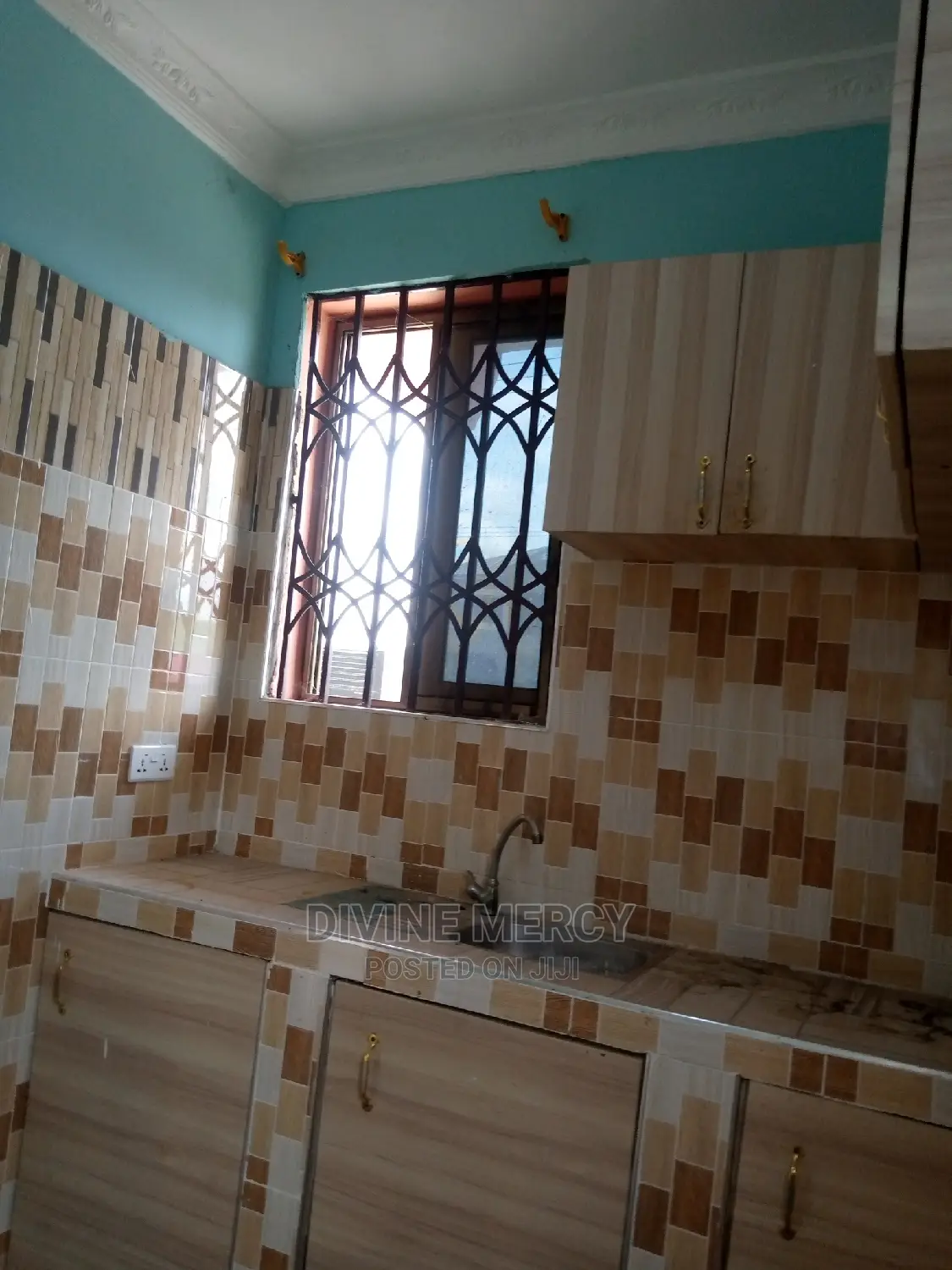 1bdrm Apartment in Market Road, Kasoa for rent