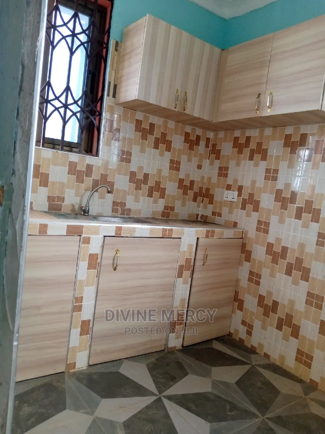 1bdrm Apartment in Market Road, Kasoa for rent