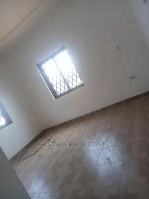 3bdrm Apartment in Ayathar Bedroom, New Town for Rent