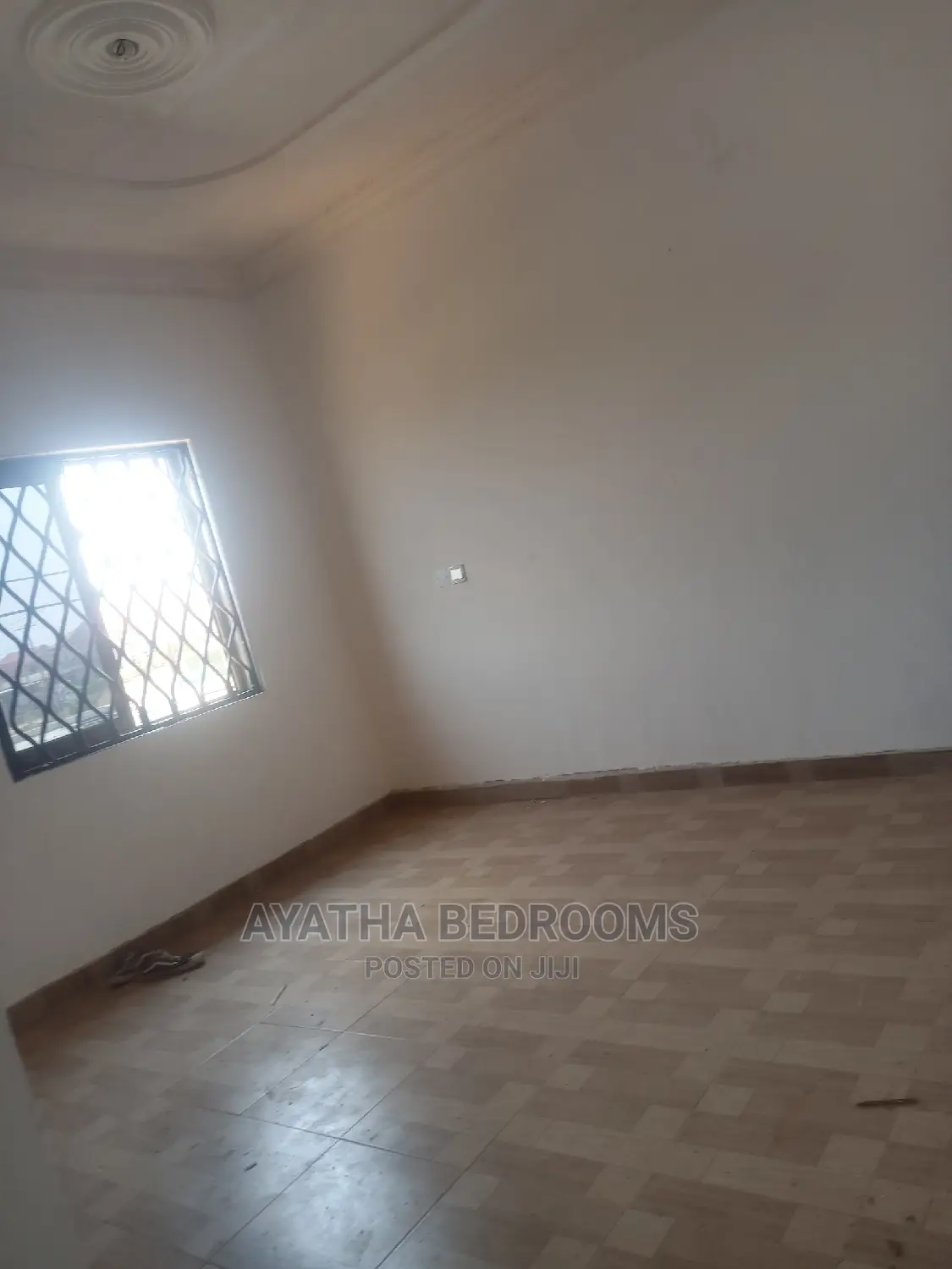 3bdrm Apartment in Ayathar Bedroom, New Town for Rent