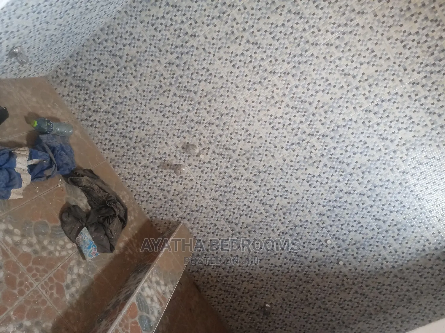 3bdrm Apartment in Ayathar Bedroom, New Town for Rent