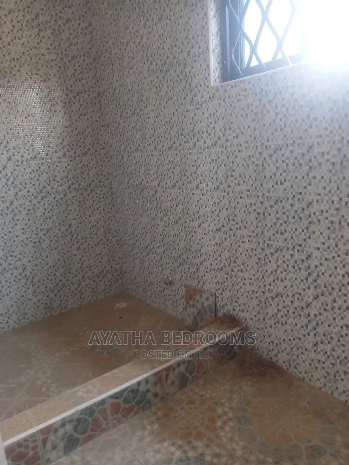 3bdrm Apartment in Ayathar Bedroom, New Town for Rent