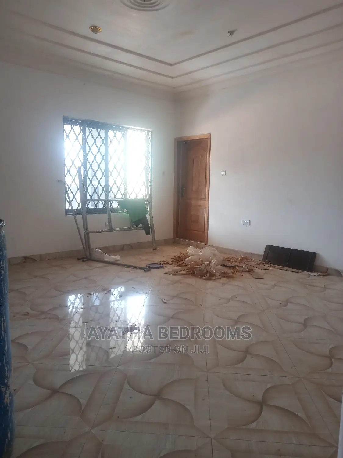 3bdrm Apartment in Ayathar Bedroom, New Town for Rent
