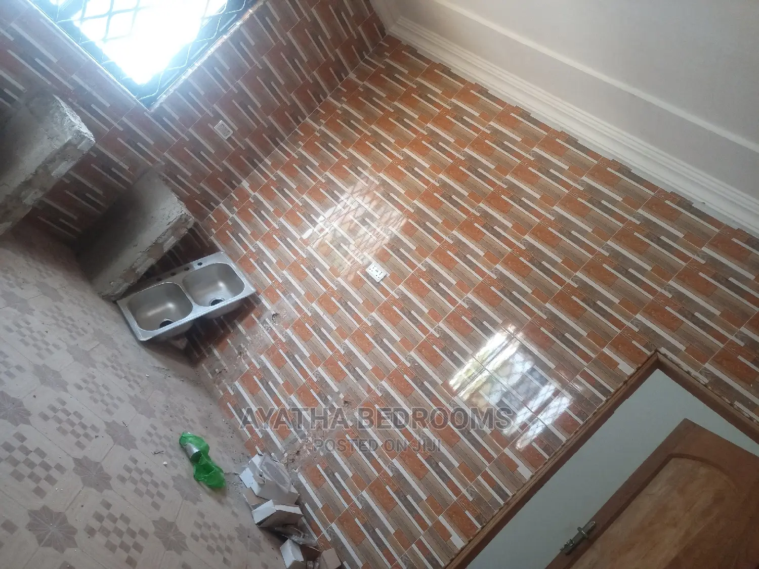 3bdrm Apartment in Ayathar Bedroom, New Town for Rent