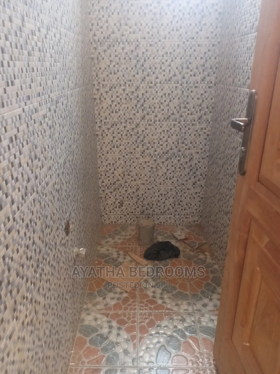 3bdrm Apartment in Ayathar Bedroom, New Town for Rent