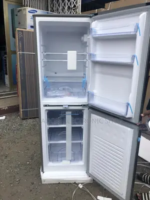 Pearl 140 Litre Fridge With Bottom Freezer