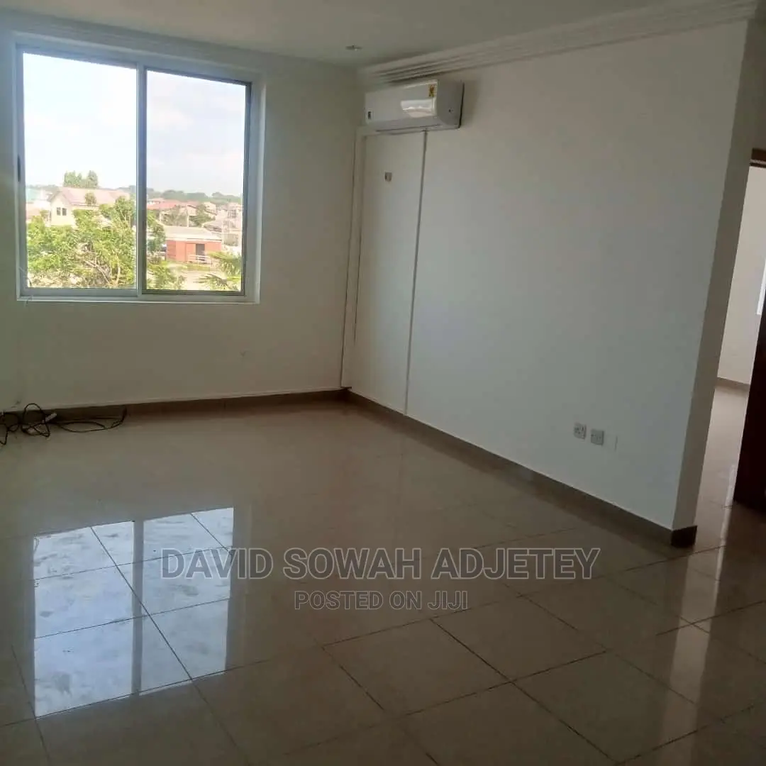 2bdrm Apartment in Tseaddo, Teshie for Rent