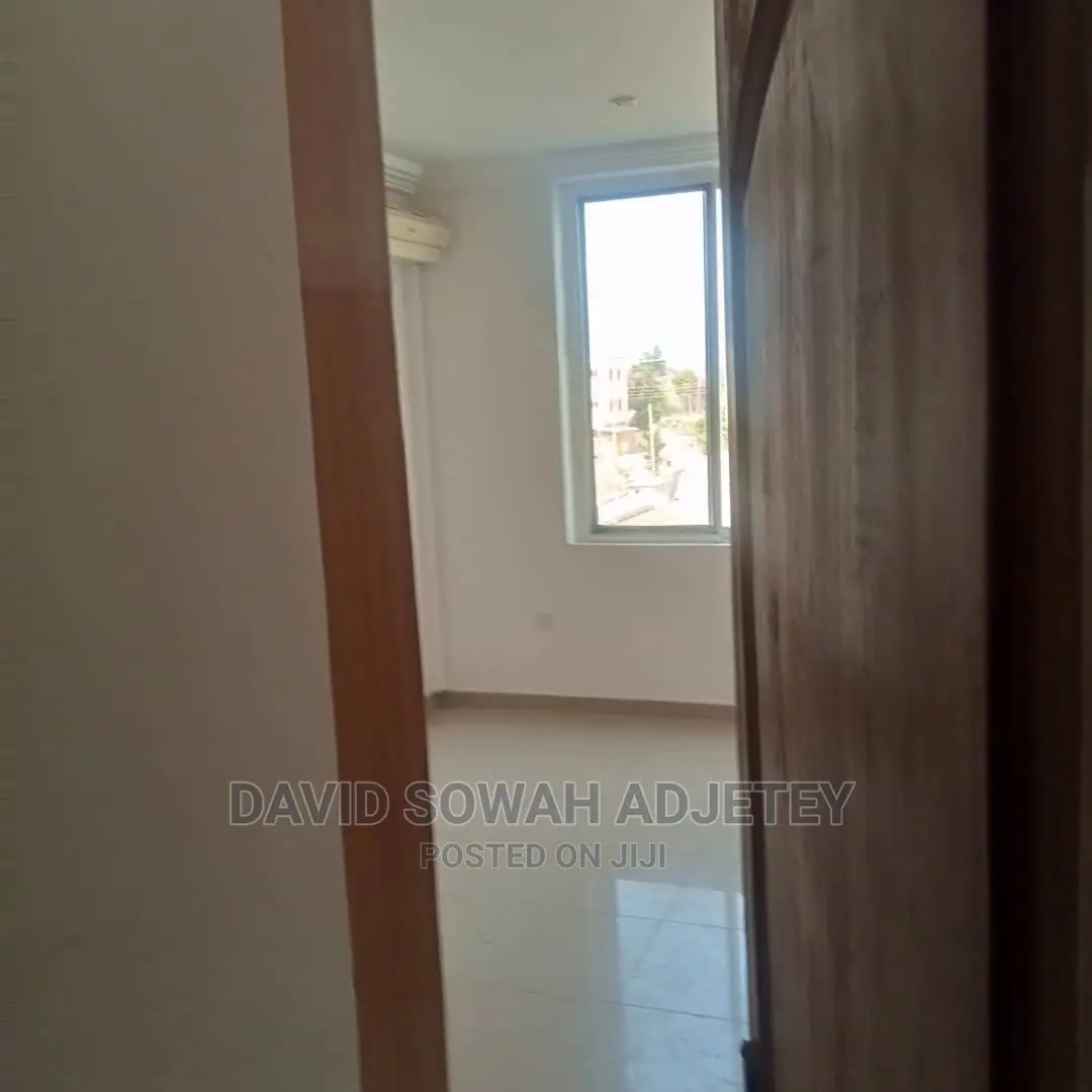 2bdrm Apartment in Tseaddo, Teshie for Rent