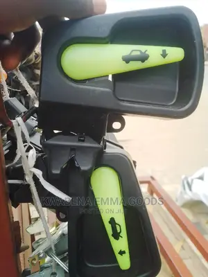 Toyota Corolla, Yaris and Camry Boot Locker 2000 to 2018