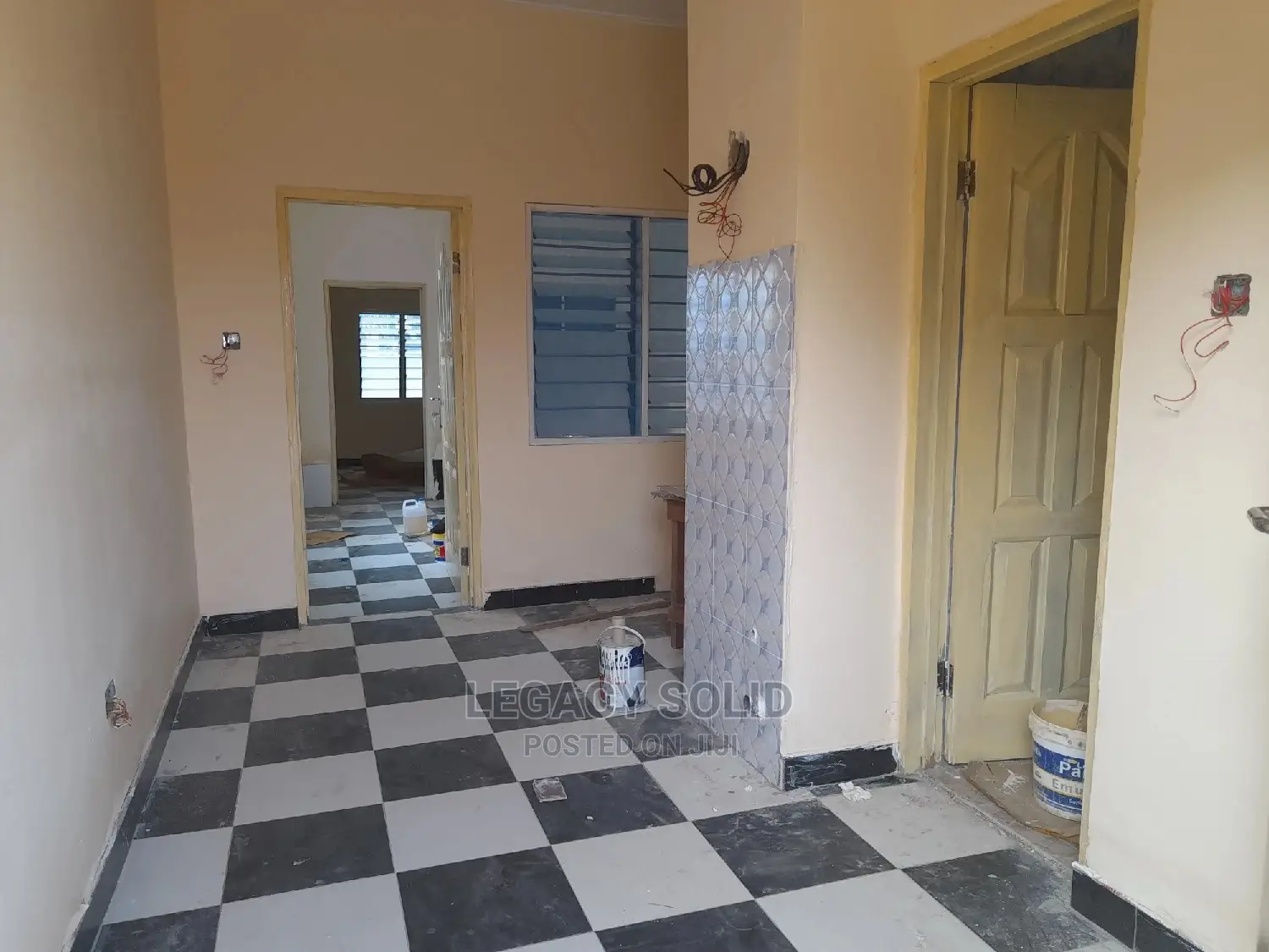 1bdrm Apartment in Legacy Solid Real, Addogonno for rent