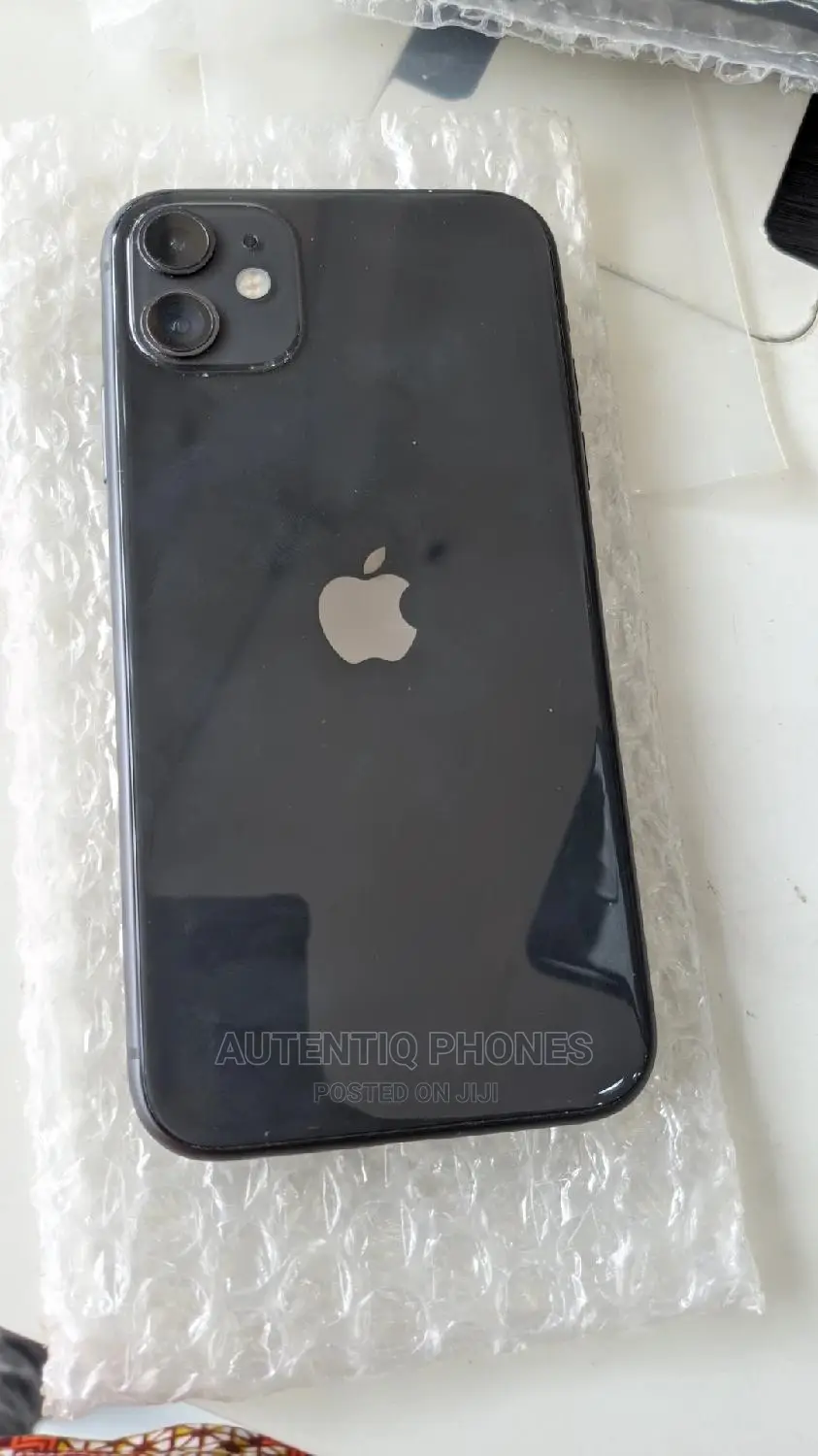 Apple iPhone 11 64 GB Black