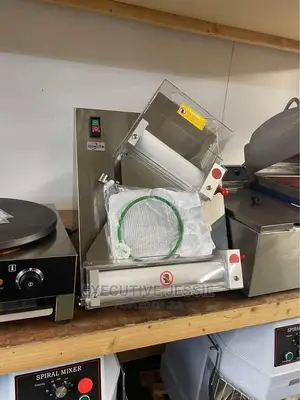 Dough Flattener