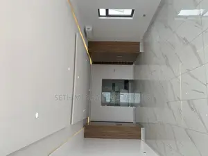 4bdrm House in 4 Bedroom House For, East Legon for Sale
