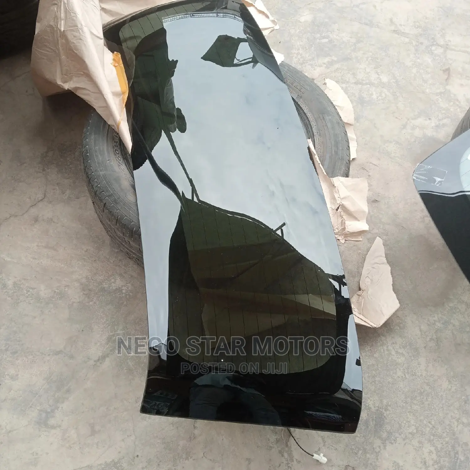 Toyota Fortuner 2012 Back Glass Tinted and Heater Lines