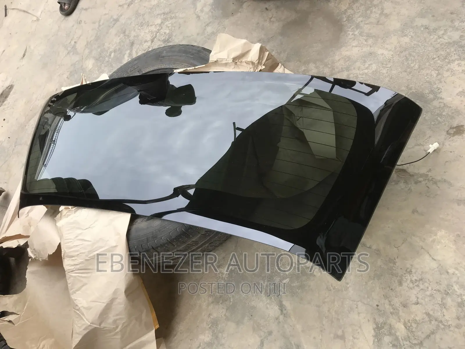 Toyota Fortuner 2014 Windscreen