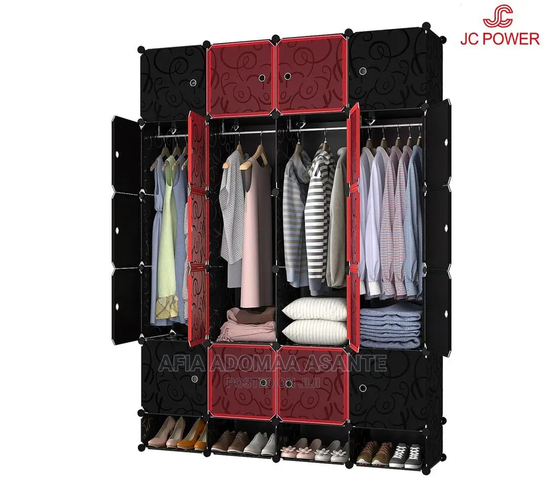 20 Cubes Plastic Wardrobe