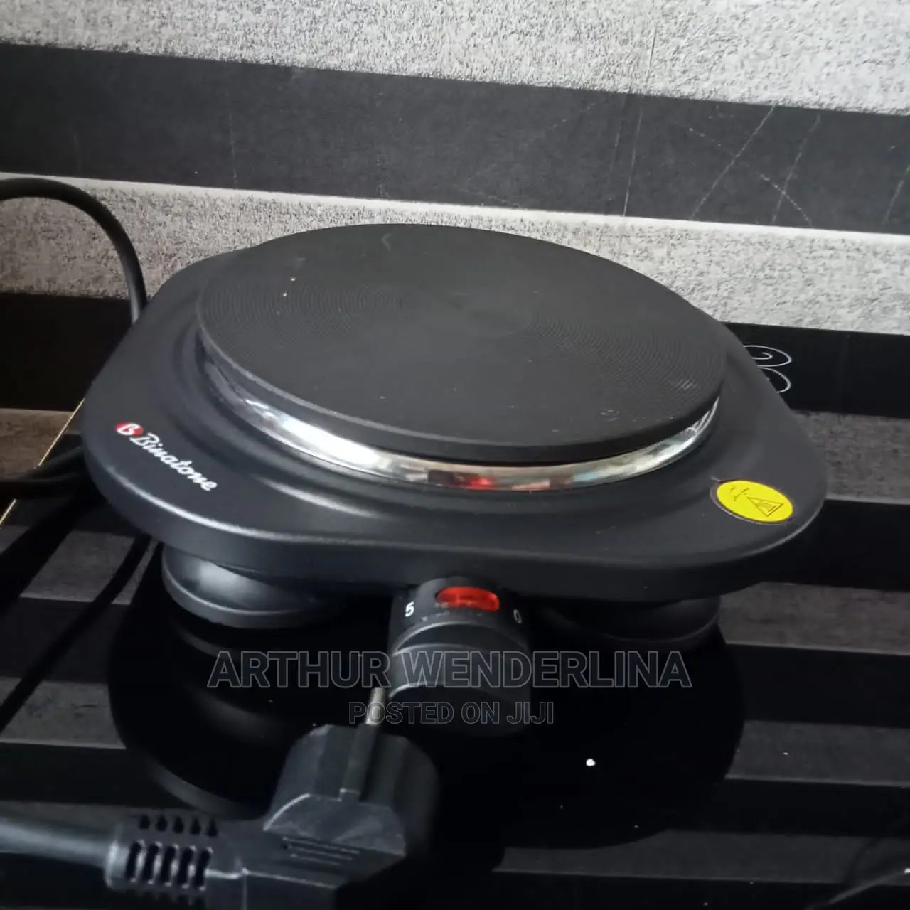 Binatone Electric Cooking Plate (Black in Colour) Single.