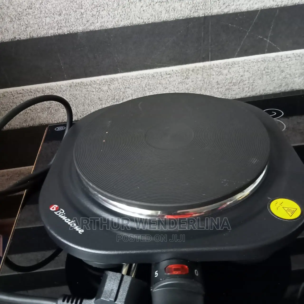 Binatone Electric Cooking Plate (Black in Colour) Single.