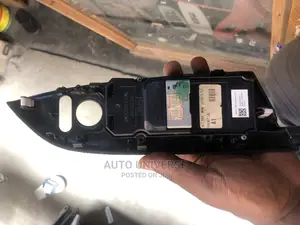 Honda Civic 2014,15 Door Roller Available