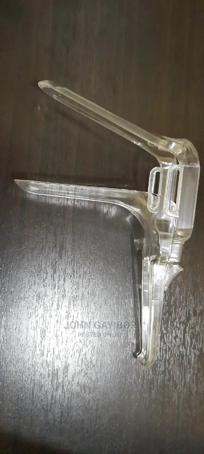 High Quality Disposable Speculum With Light Source.