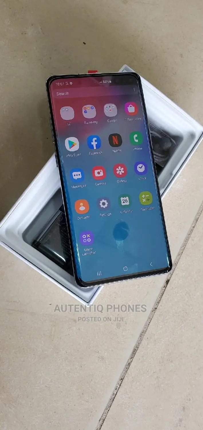 New Samsung Galaxy S10 5G 256 GB Black