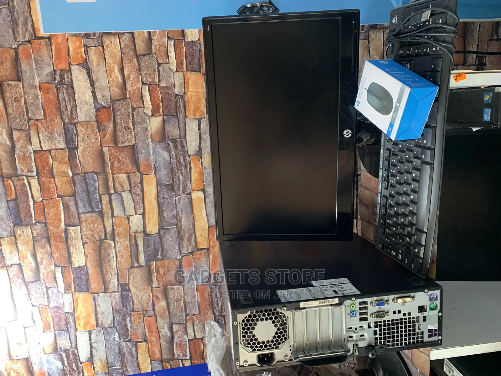 Desktop Computer HP ProDesk 400 4GB Intel Core I3 HDD 500GB