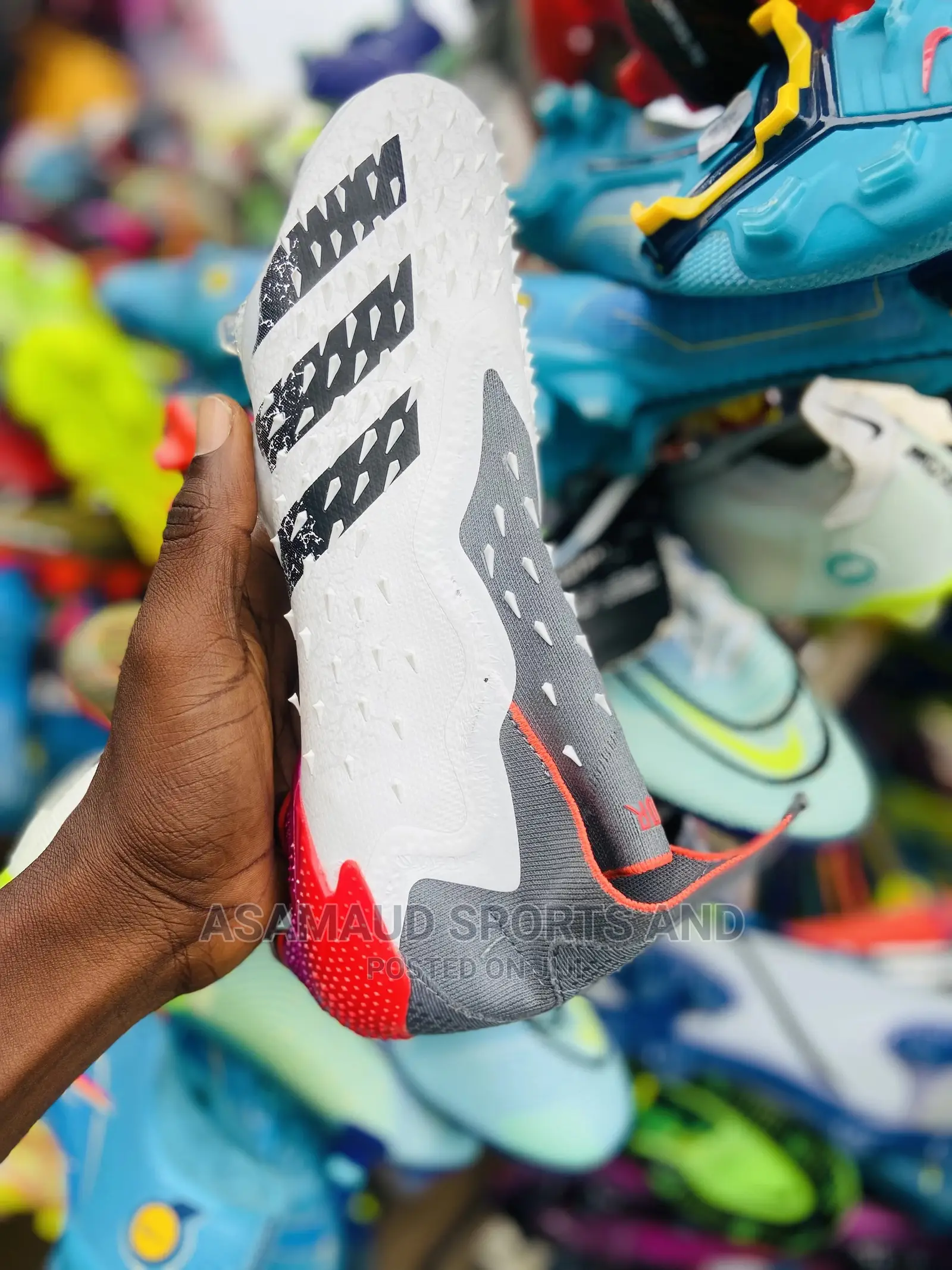 Original Predator Boot at Cool Price