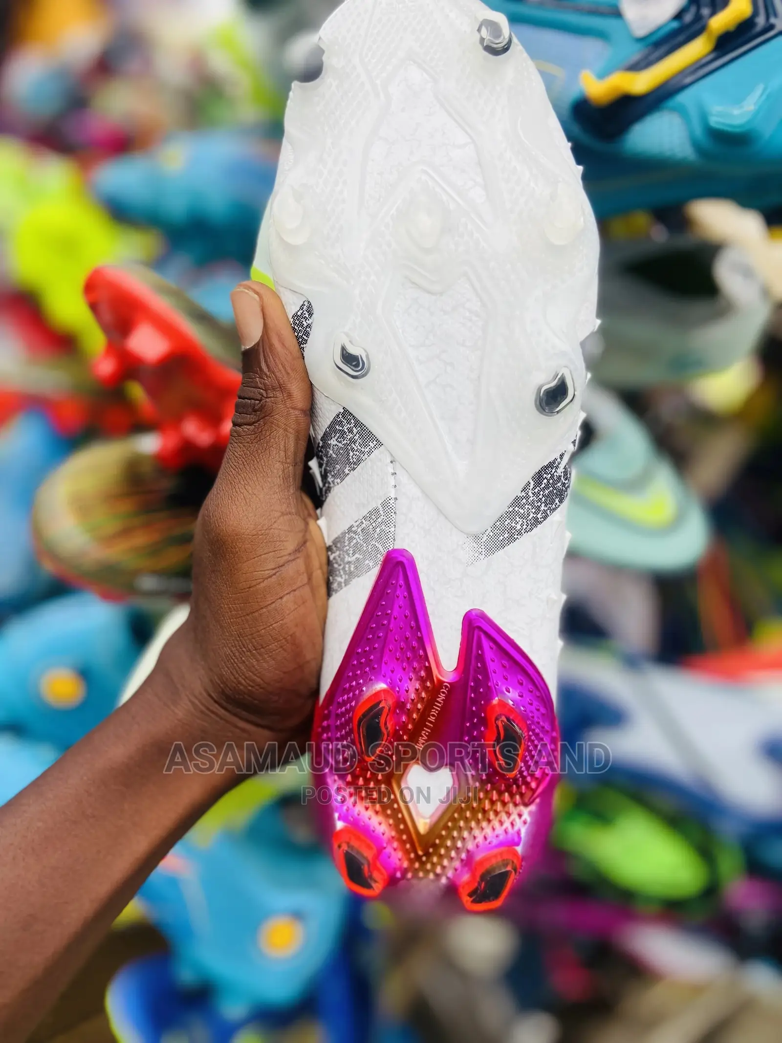 Original Predator Boot at Cool Price