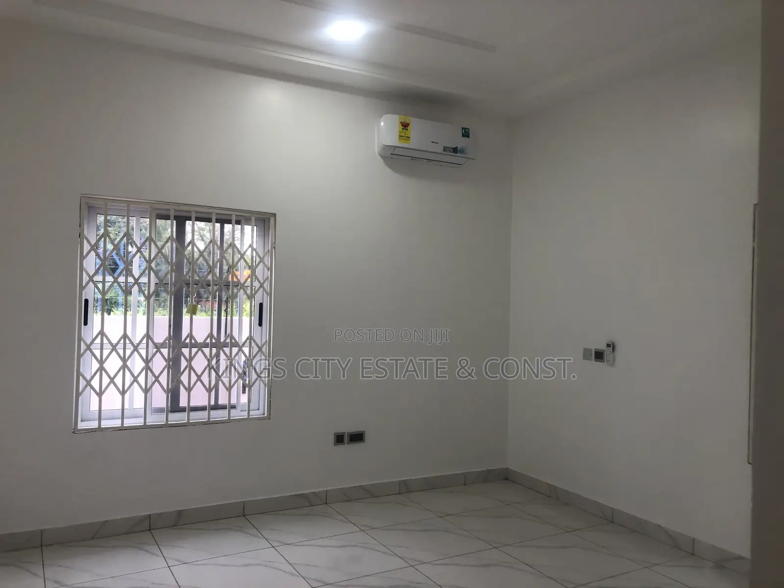 4bdrm House in Taifa Rd, Pokuase for sale