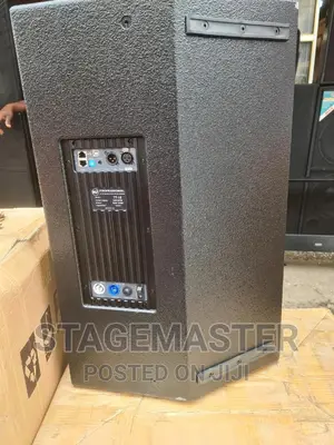 Stage Monitor Active ( RCF )