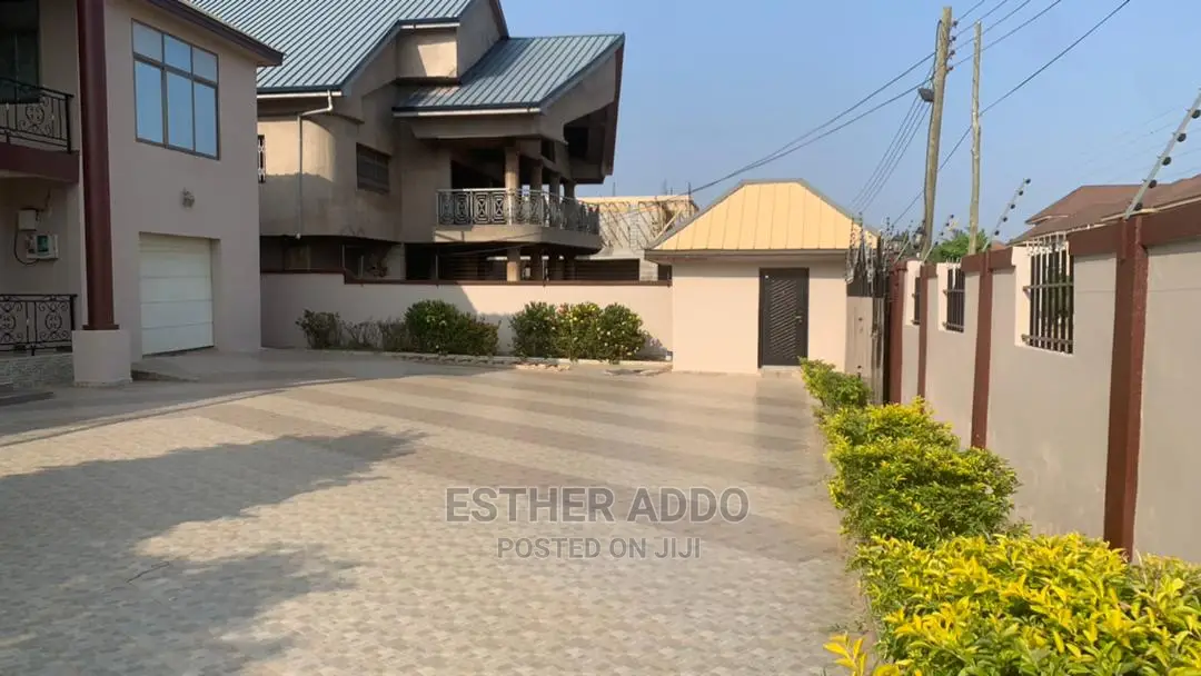 4bdrm House in East Legon for rent