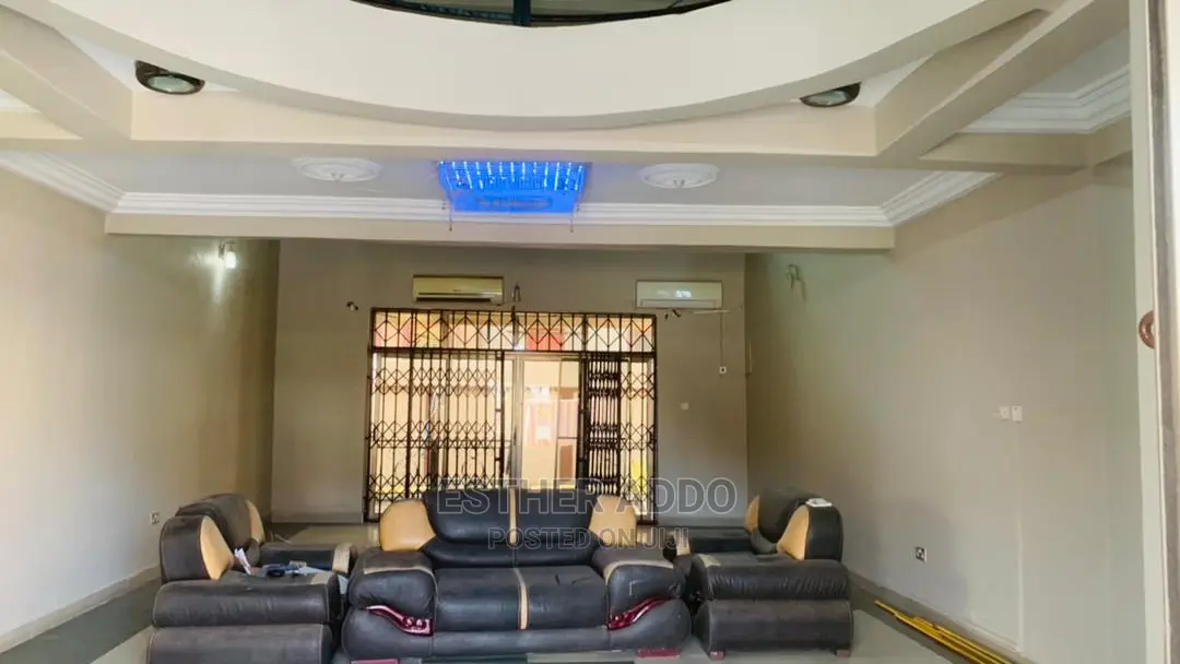 4bdrm House in East Legon for rent