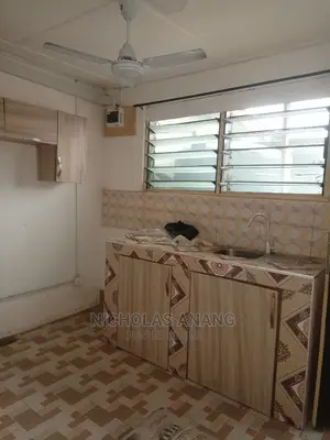 1bdrm Apartment in The Dorns Properties, New Town for rent