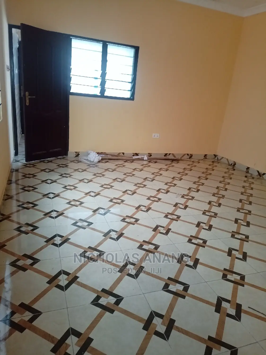 1bdrm Apartment in The Dorns Properties, New Town for rent