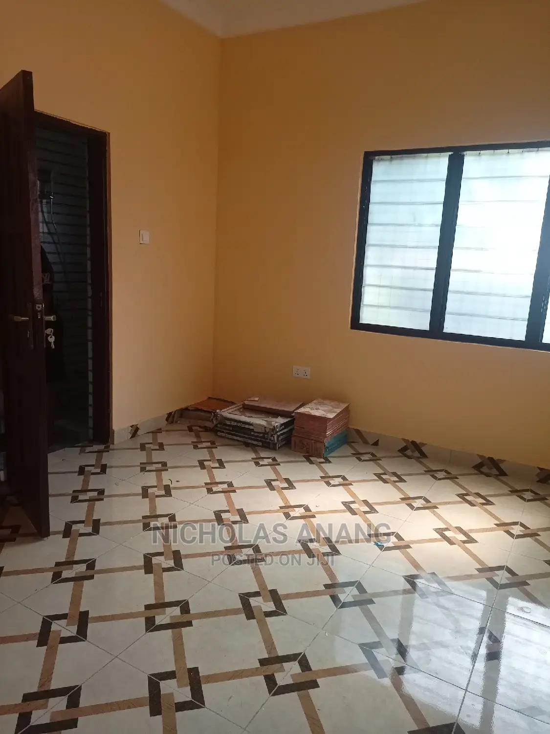 1bdrm Apartment in The Dorns Properties, New Town for rent