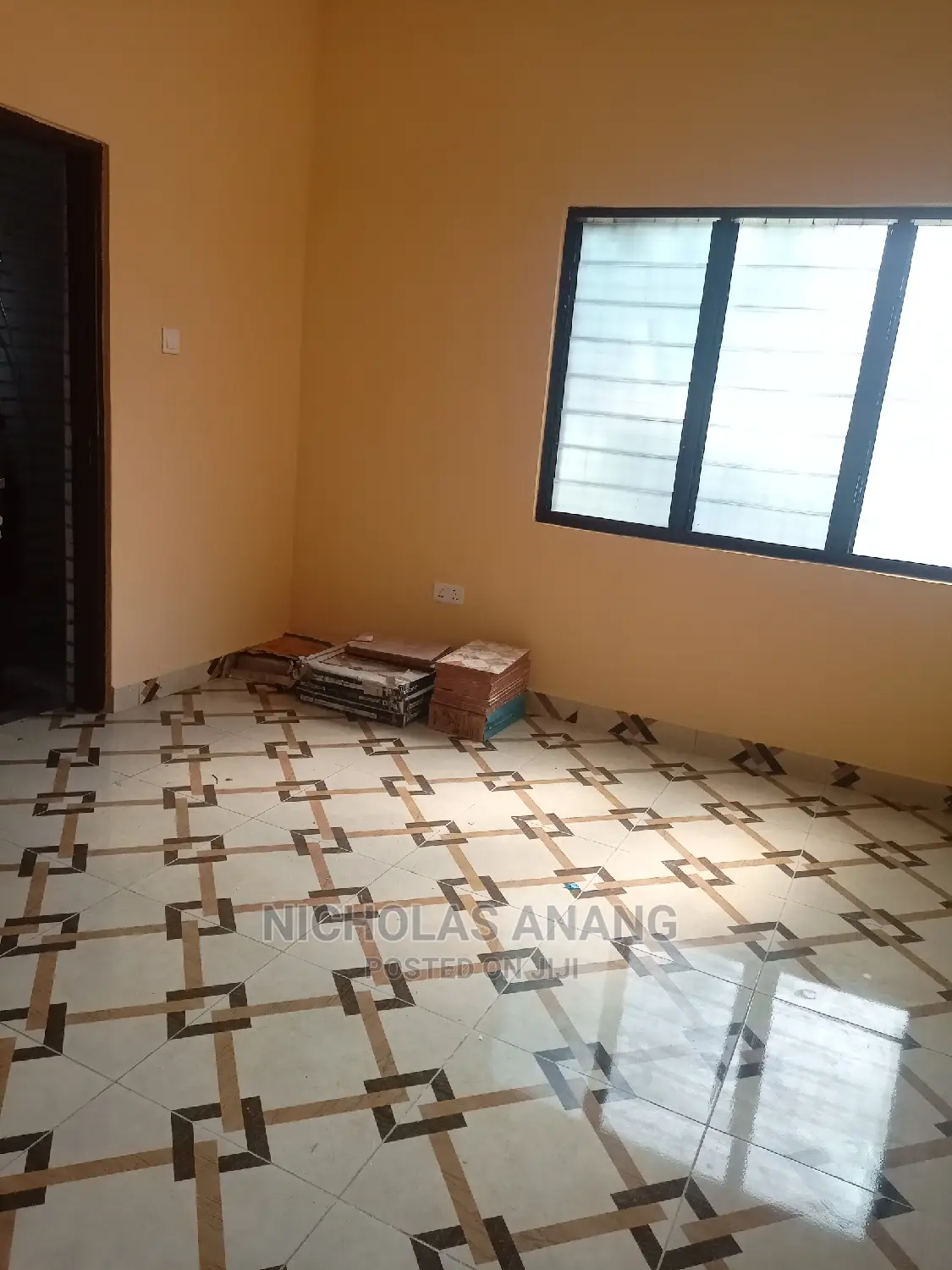 1bdrm Apartment in The Dorns Properties, New Town for rent