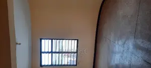 8bedrooms 4 Apartment for Rent