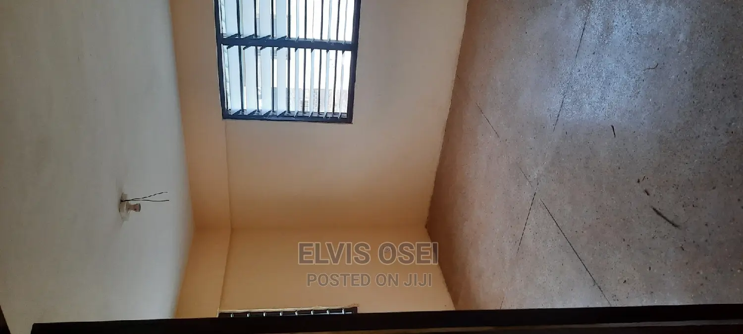 8bedrooms 4 Apartment for Rent