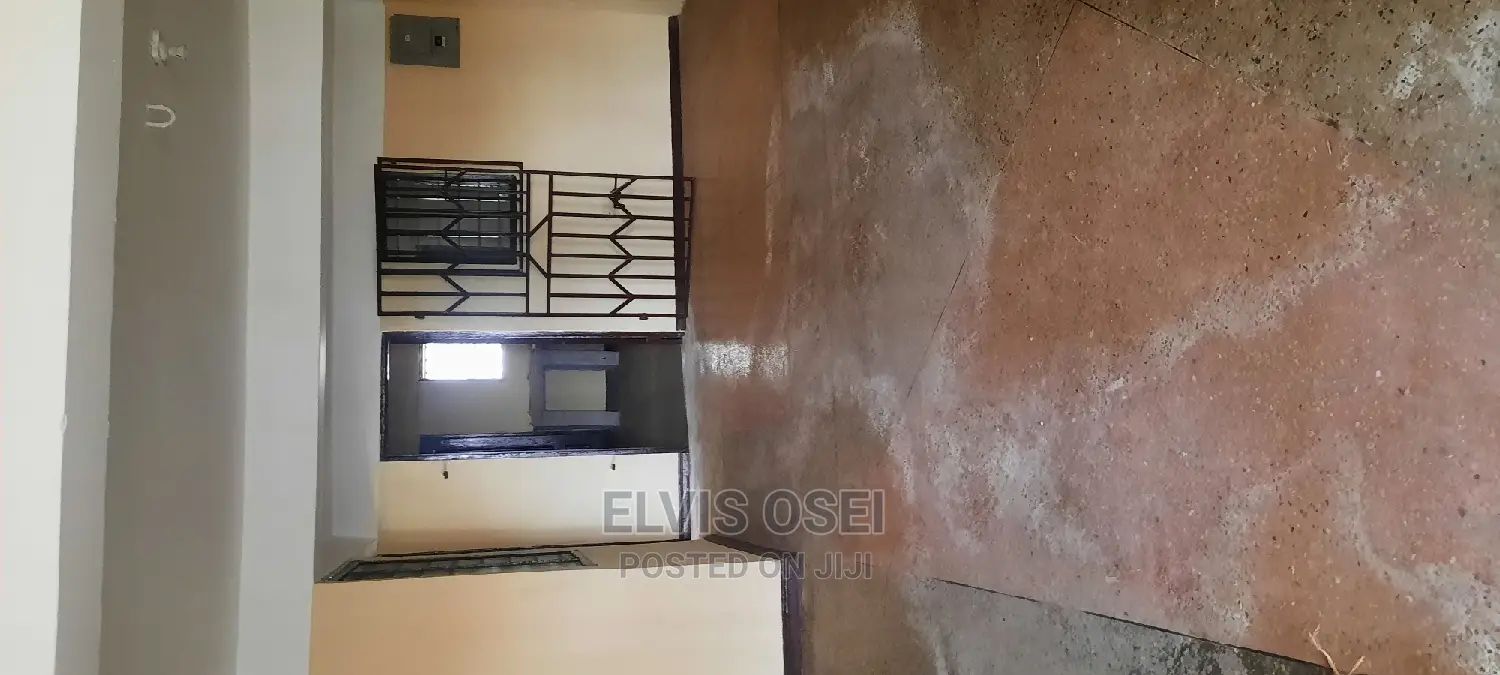 8bedrooms 4 Apartment for Rent