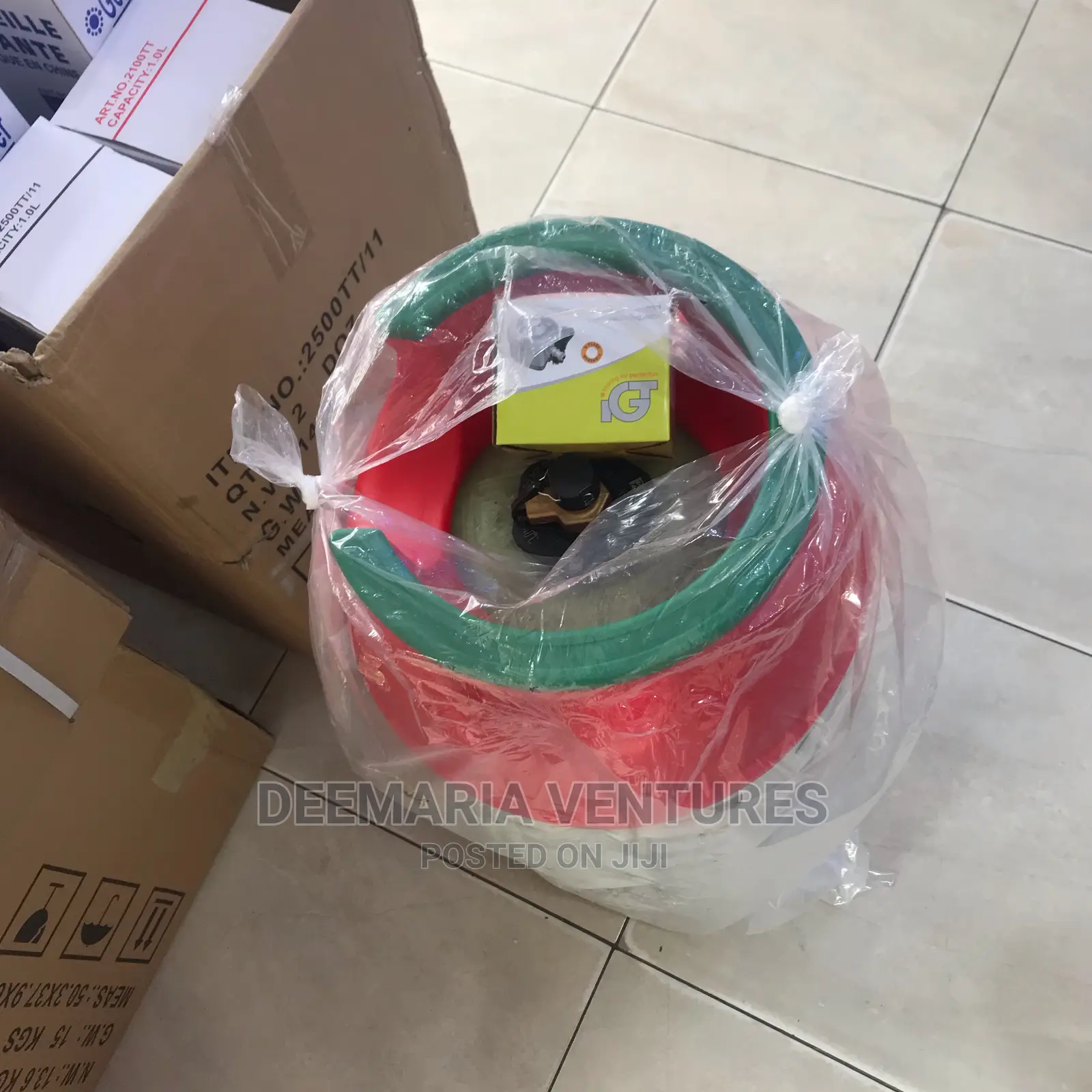 BRAND NEW 16kg Fibre Gas Cylinder for Sale
