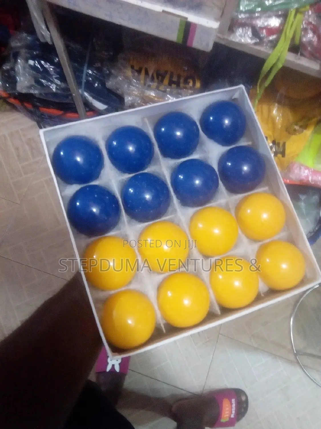 2 Colors of Snooker Balls Set