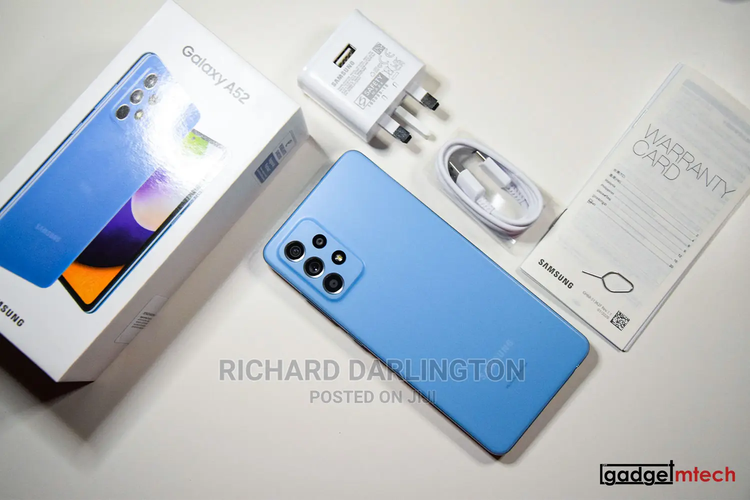 New Samsung Galaxy A52 128 GB Blue