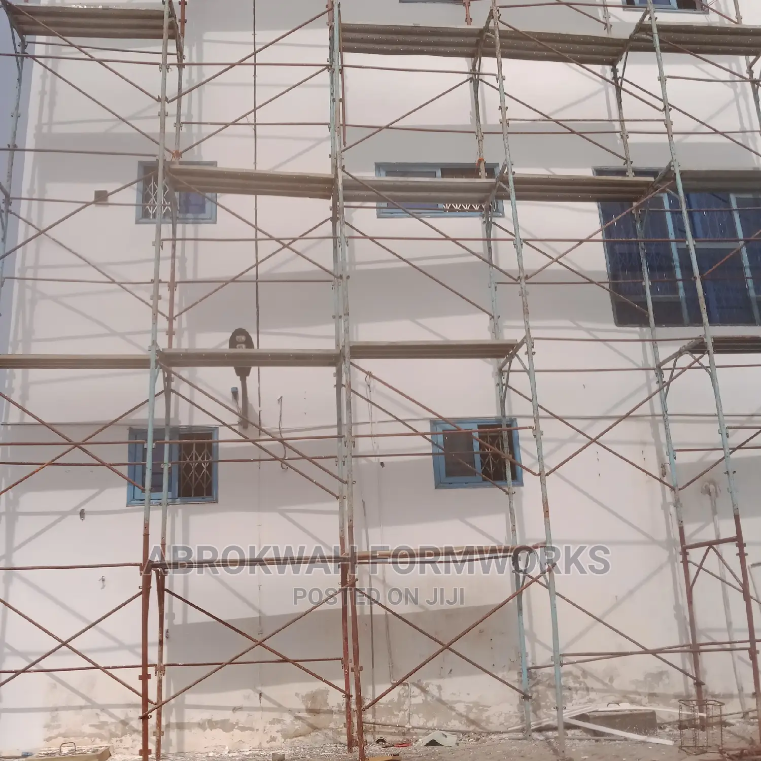 Retaining Wall, Scaffolds,Props, Collumns,Pillars,Slabs,