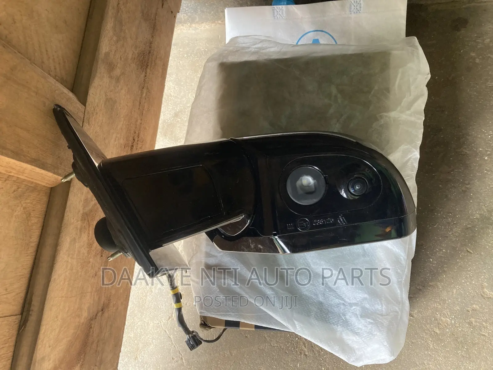 Cadillac Escalade 2019 Side Mirror