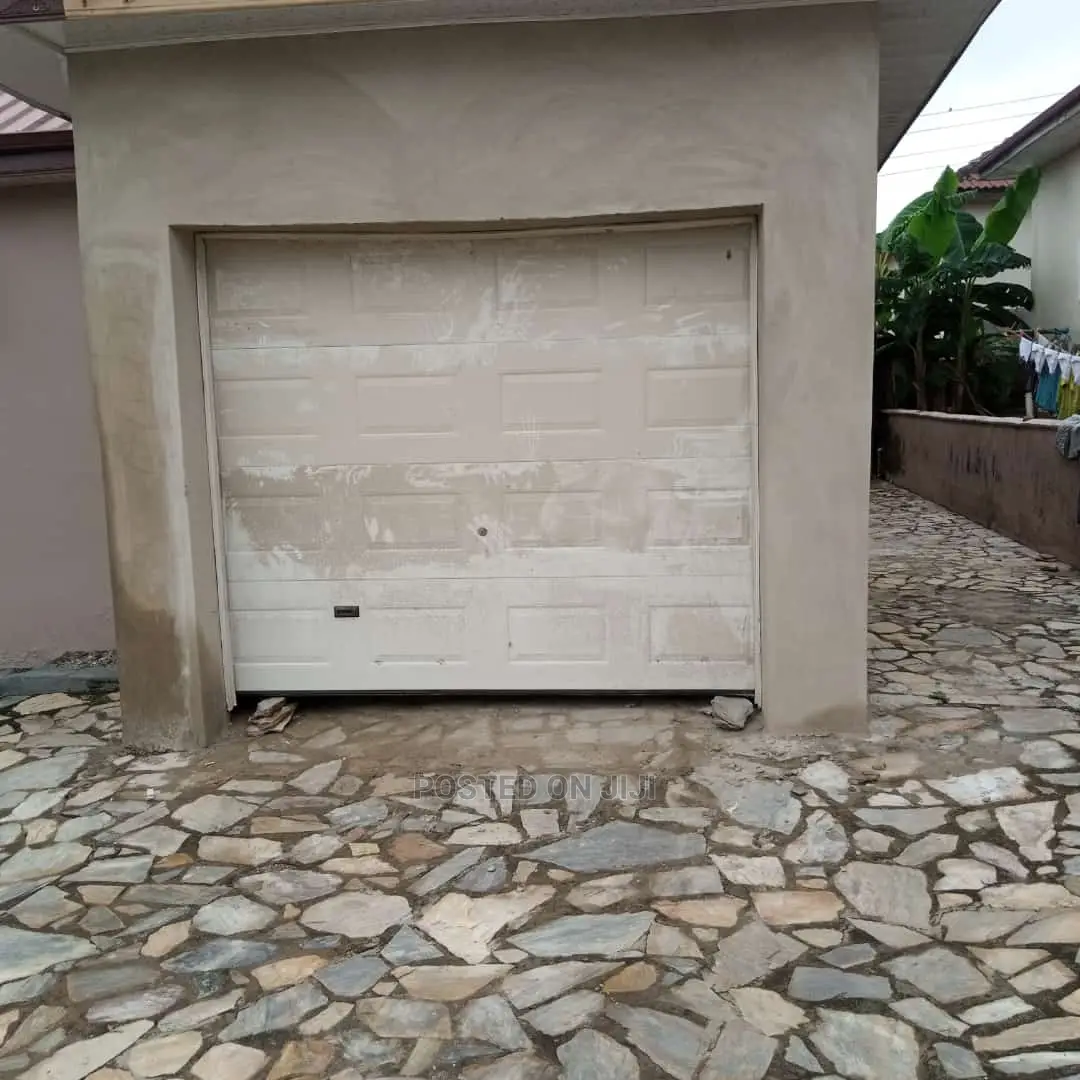 American Automatic Garage Door Now Available at Bluecity