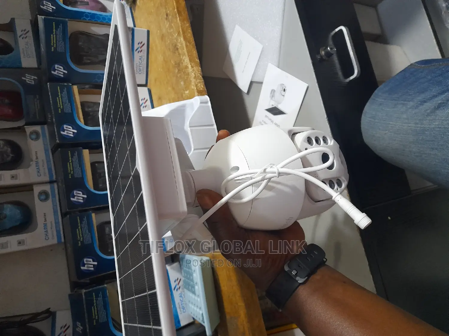 Intelligent Wifi Solar Alert PTZ Camera