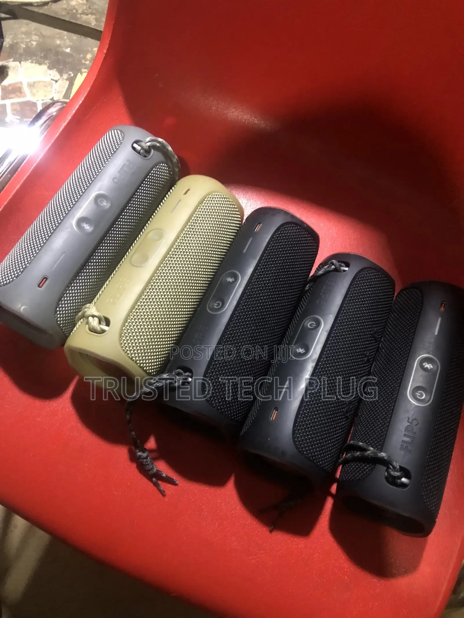 Preowned JBL Flip 5 Bluetooth Speaker From America in Stock