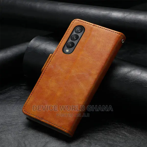 Caseneo Leather Flip Case Samsung Z Fold 3
